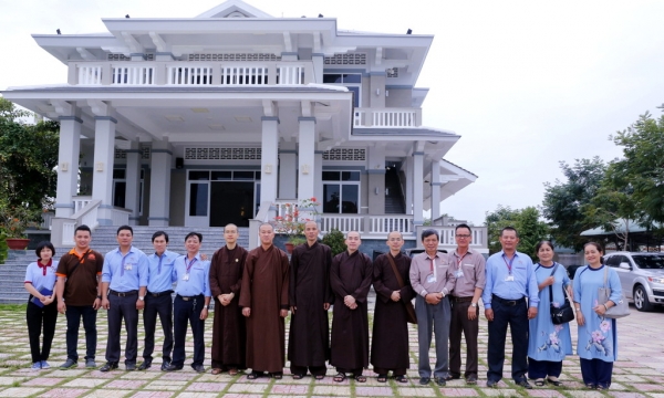 Hội từ thiện Thiện Tôn Phật Quang trao tặng 5 căn nhà tại Tiền Giang