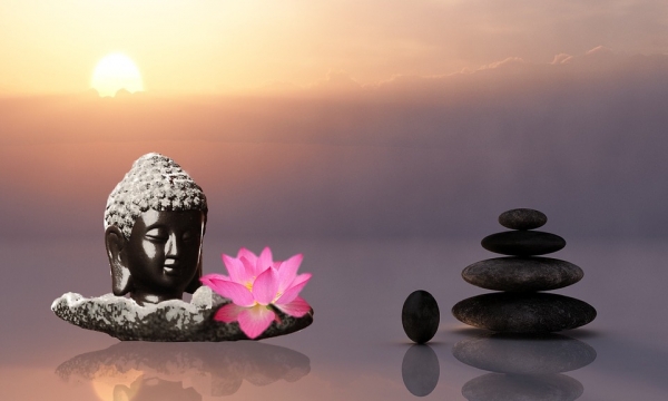 7 việc Phật dạy không đáng “hy sinh” trong đời