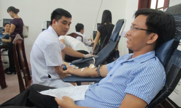 79 đơn vị máu được hiến phục vụ cứu người trong dịp Tết nguyên đán tại Hương Trà