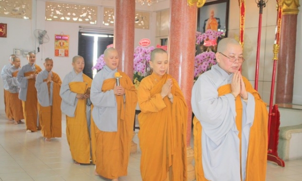 Khóa tu niệm Phật báo ân tại chùa Huê Lâm