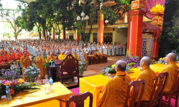 Trên 1.000 Phật tử được tổ chức mừng thọ tại chùa Bằng