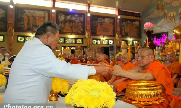 Đồng Nai: Hoàng gia Thái Lan dâng y Kathina tại Thiền viện Phước Sơn