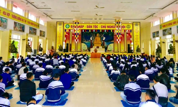 Hơn 750 bạn trẻ ở Nghệ An và TP. HCM tu học tại chùa