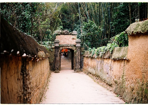 Bảo vệ cổ vật chùa Bổ Đà- Bắc Giang: Nguyện vọng xây cổng Tam quan theo đúng chuẩn di tích