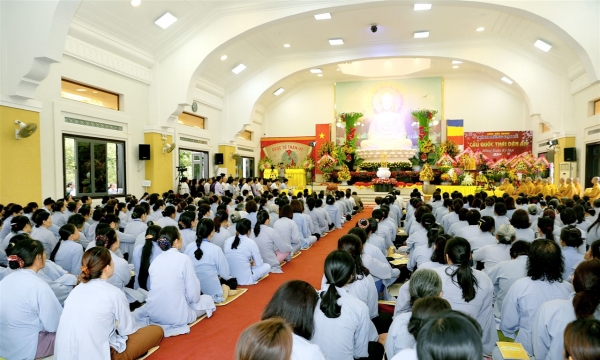 Gần 2 vạn người tham dự Pháp hội Cầu an tại chùa Viên Quang Nghệ An