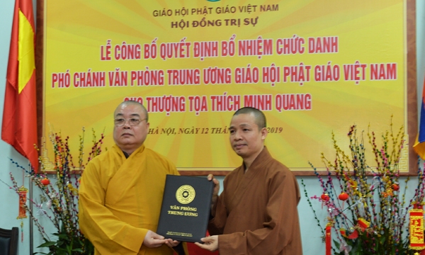 Lễ công bố quyết định bổ nhiệm chức danh Phó Chánh văn phòng Trung ương Giáo hội Phật giáo Việt Nam tại Hà Nội
