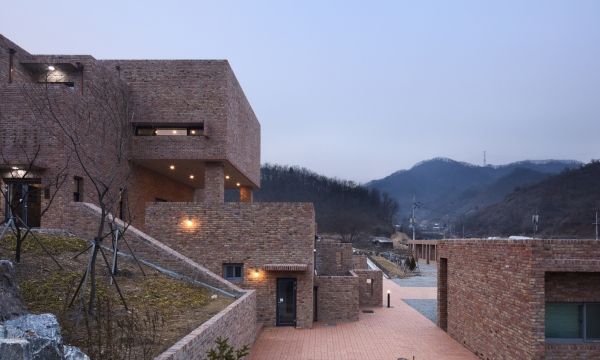 Nét kiến trúc cổ đại độc đáo của ngôi Kỳ Viên Tịnh Xá Hàn Quốc