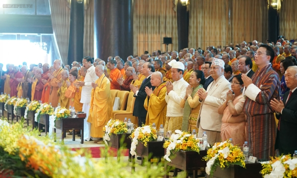 Thủ tướng Nguyễn Xuân Phúc tới dự khai mạc Đại lễ Phật đản Liên Hợp Quốc Vesak 2019