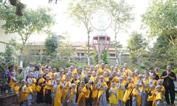 150 trẻ nhỏ xuất gia gieo duyên tại chùa Hòa Phúc, Quốc Oai, Hà Nội