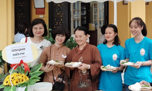 CLB Thanh thiếu niên Phật tử chùa Quán Sứ hưởng ứng ngày Môi trường thế giới