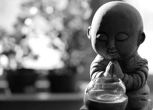 Phật pháp nhiệm màu: Niệm Phật dứt trừ các bạo bệnh