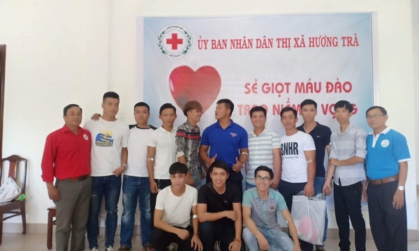 Hơn 300 đơn vị máu được hiến trong đợt IV năm  2019 tại Hương Trà, TT Huế 