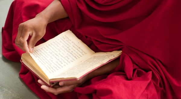 10 đầu sách hay Phật Giáo nên đọc