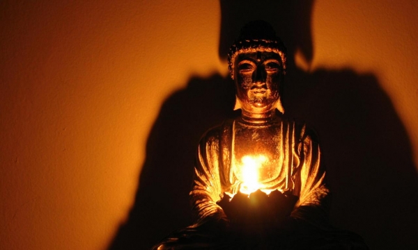 Vốn đến đòi nợ, niệm Phật được giải oan