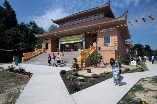 Khánh thành Chùa Vạn Phật Đảnh tại Louisville, Mỹ