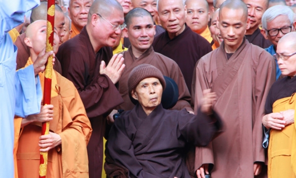 Thiền sư Thích Nhất Hạnh sau một năm trở về Việt Nam