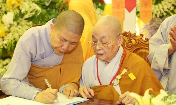 Ni giới Việt Nam cùng Phật giáo trong dòng chảy lịch sử