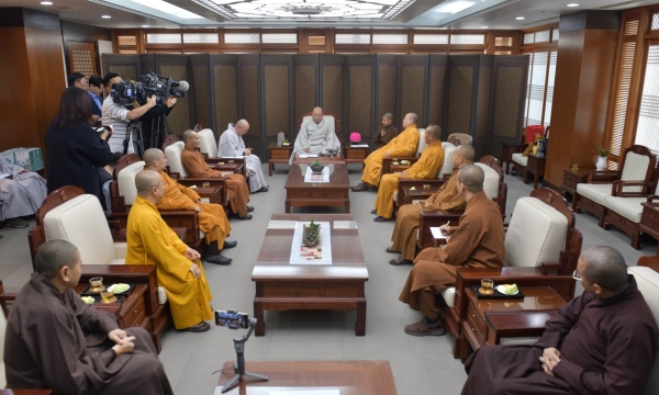 Bản tin Phật sự ngày 17/11: Phái đoàn GHPGVN thăm và làm việc với Chủ tịch Tông Tào Khê tại Hàn Quốc