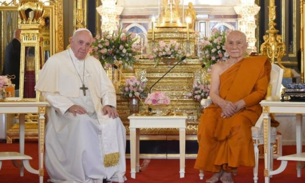 Đức Tăng thống Thái Lan tiếp Giáo hoàng Francis