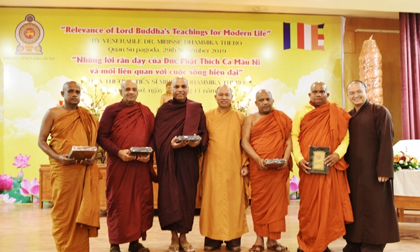 Đoàn Phật giáo Sri Lanka đến thăm TƯ GHPGVN