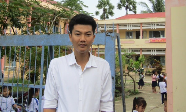 Người thầy giáo hết lòng vì học sinh Khmer vùng sâu 
