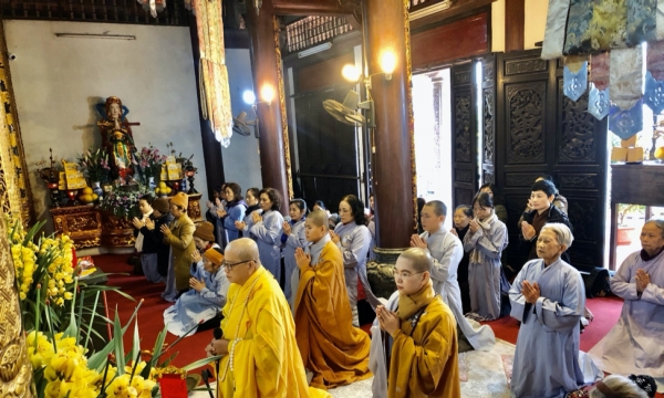 Văn hoá lễ Phật đầu năm của người Việt