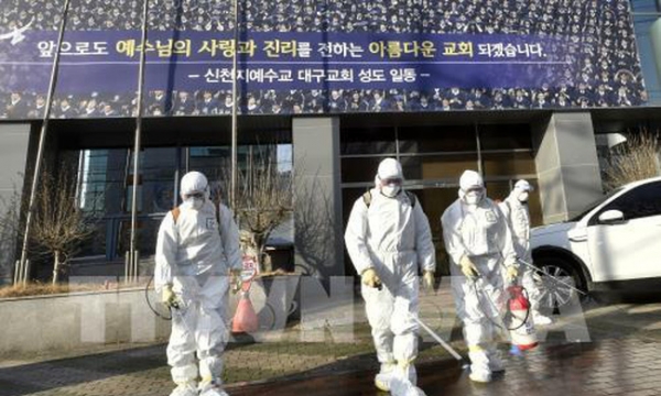 Đường dây nóng hỗ trợ công dân Việt nghi nhiễm COVID-19 tại Hàn Quốc