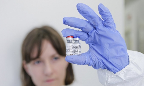 Việt Nam đặt mua vắc xin Sputnik-V ngừa COVID-19