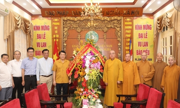 Thứ trưởng Lương Tam Quang chúc mừng Giáo hội Phật giáo Việt Nam dịp lễ Vu lan