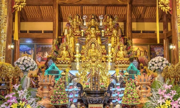 Ban Tam Bảo tại chùa thờ những ai?