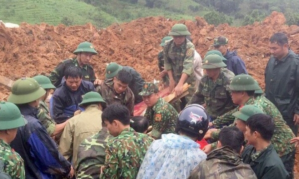 Đã tìm thấy 22 nạn nhân bị đất đá vùi lấp tại Quảng Trị