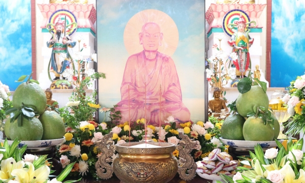 Trang nghiêm tưởng niệm 712 năm Phật hoàng Trần Nhân Tông nhập Niết bàn tại Bến Tre