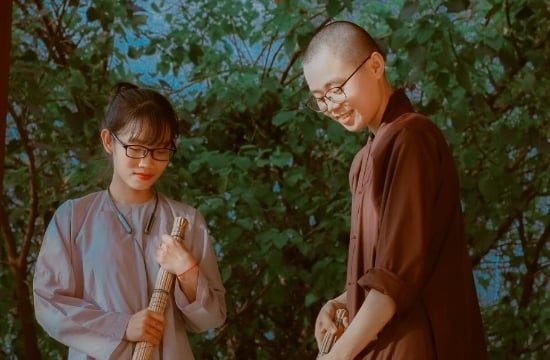 Mối quan hệ giữa tu sĩ và cư sĩ trong Phật giáo