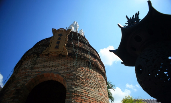 Độc đáo ngôi chùa ‘lò gạch bỏ hoang’ ở Hà Tiên