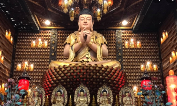 Độc đáo ngôi chùa có hơn 10.000 tượng Phật
