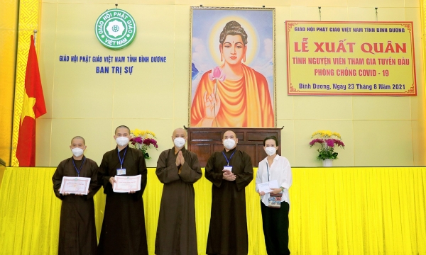 Lễ sơ kết công tác Tăng Ni, Phật tử tình nguyện viên Phật giáo tham gia tuyến đầu chống dịch