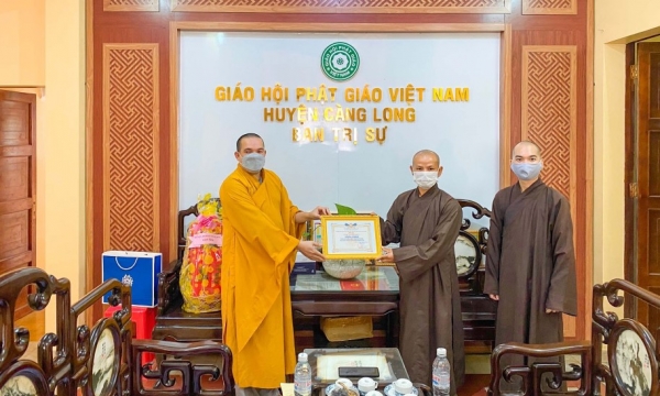 Chùa Ba Vàng ủng hộ tịnh tài đến GHPGVN tỉnh Trà Vinh và GHPGVN huyện Càng Long mùa dịch