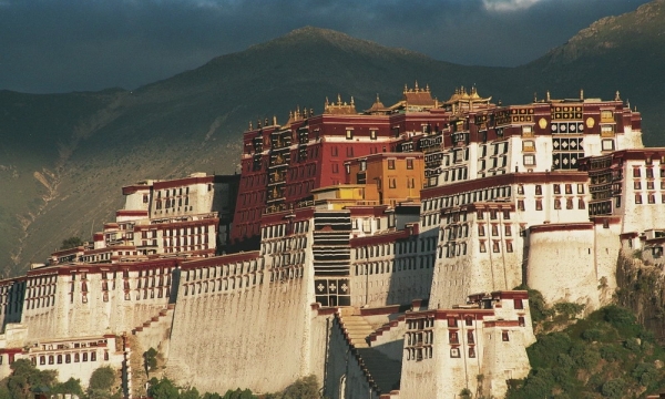 Khám phá kỳ quan Potala của người Tây Tạng