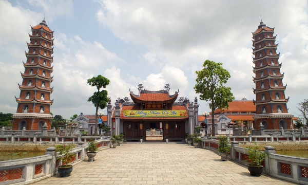 Chùa Hoằng Phúc – ngôi chùa có lịch sử lâu đời nhất miền Trung