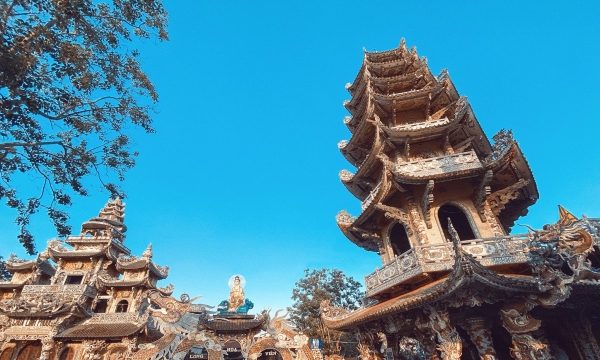 Ngôi chùa ve chai 'độc nhất vô nhị', nắm giữ nhiều kỷ lục nhất Việt Nam