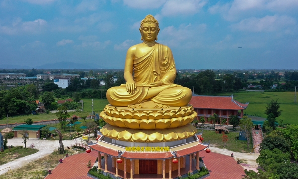Chiêm ngưỡng tượng Phật lớn nhất Bắc Trung Bộ