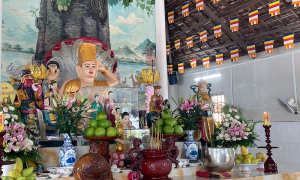 Tượng Phật bốn tay và 2 bia đá kỳ bí ở chùa Linh Sơn