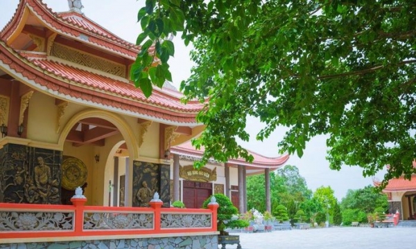 Vẻ đẹp thanh tịnh của Thiền viện Trúc Lâm Hàm Rồng ở Thanh Hóa