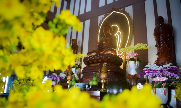 Mùa xuân của người con Phật