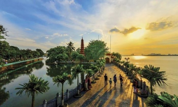 Những ngôi chùa tại Hà Nội nổi tiếng thu hút người đi lễ ngày Rằm tháng Giêng