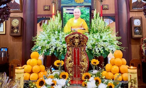 Vĩnh Long: Trang nghiêm lễ tưởng niệm 62 năm ngày viên tịch Tổ sư Khánh Anh