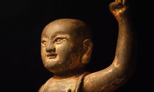 Tượng Phật bằng đồng được phát hiện trên bãi biển Australia