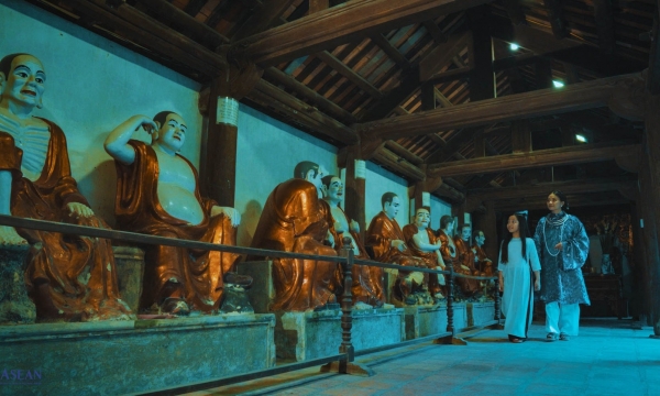 Khám phá nét đẹp cổ kính của chùa Chuông tại Hưng Yên