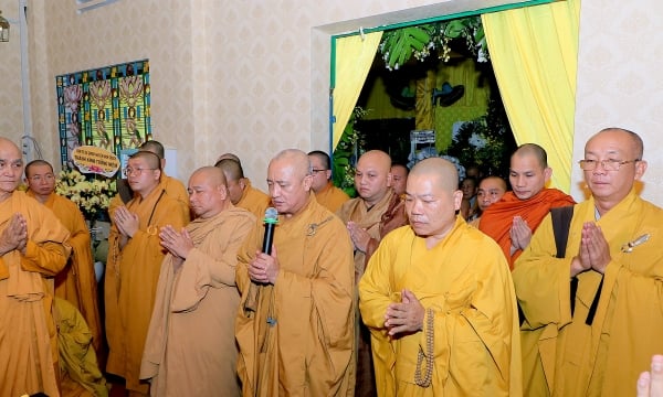 BTS Phật giáo tỉnh, Trường Trung cấp Phật học tỉnh Bình Dương viếng tang Trưởng lão Hòa thượng Thích Giác Quang