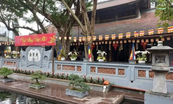 Khám phá ngôi chùa cầu duyên nổi tiếng bậc nhất ở Hà Nội
